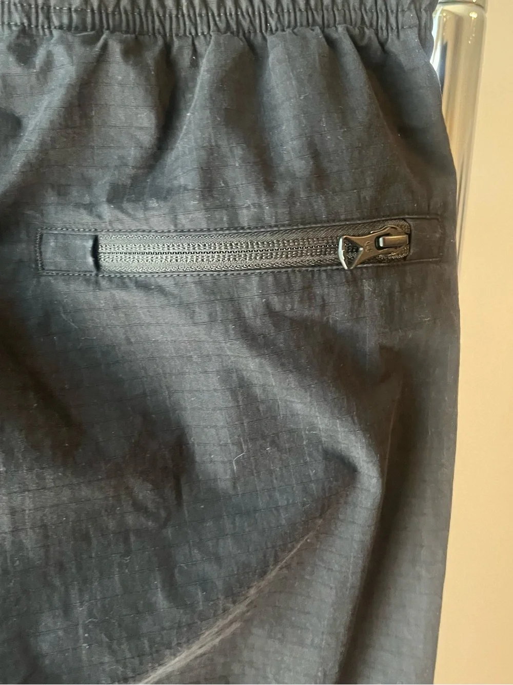 Reigning Champ Size Medium Drawstring Jogger Pants in Black GUC